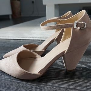 Topshop Tan Heels